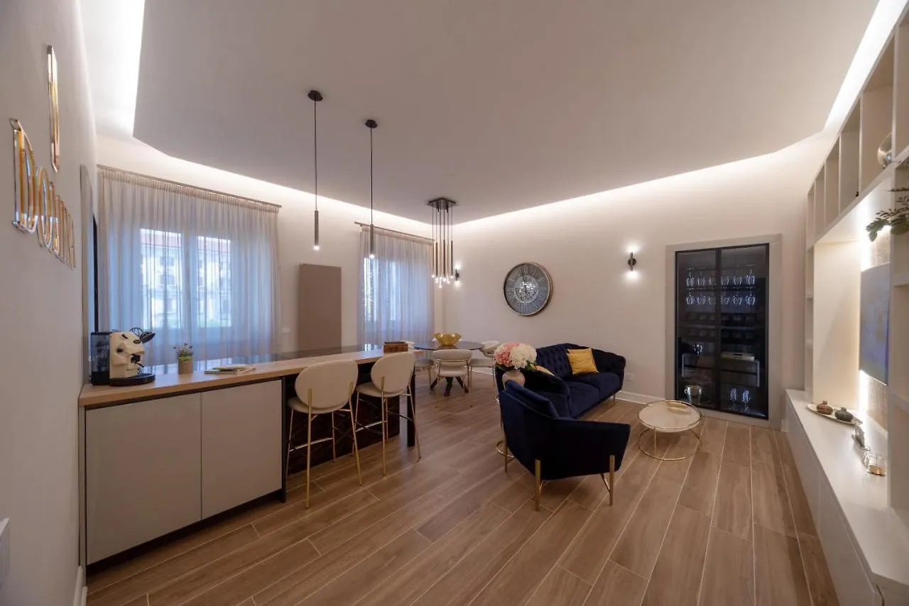 Domina-Boutique Apartment Naples Italy