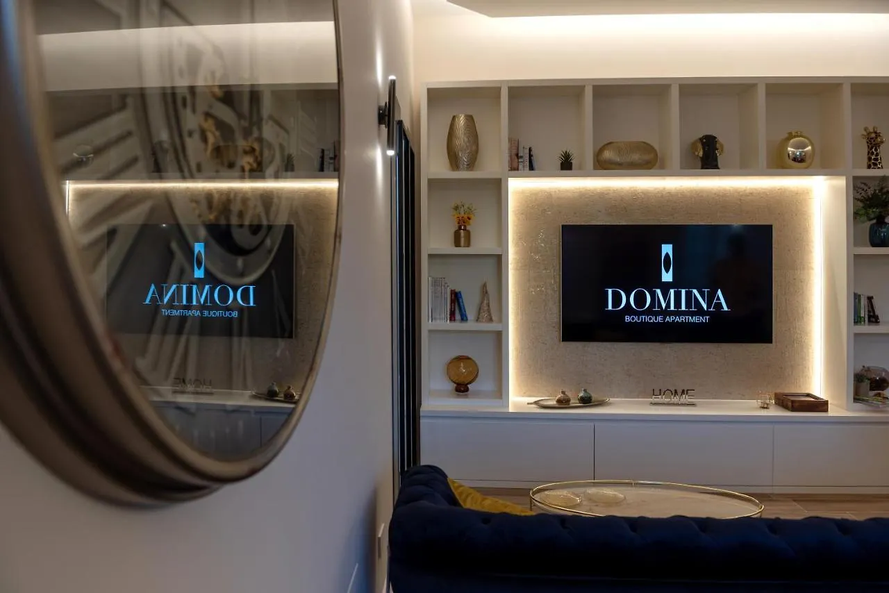 Domina-Boutique Apartment Naples 0*,